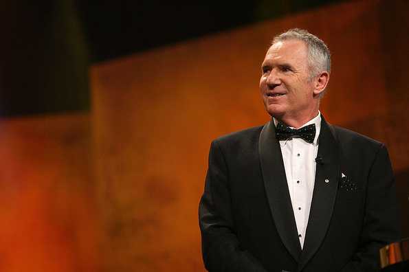 The legendary Allan Border was the first player to get to 11000 Test runs. 